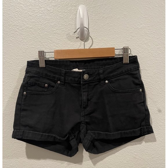 H&M Black Mini Shorts - Picture 1 of 4